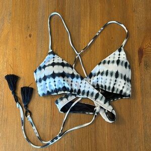 Becca Tie Dye Criss Cross Black & White Bikini Top Small